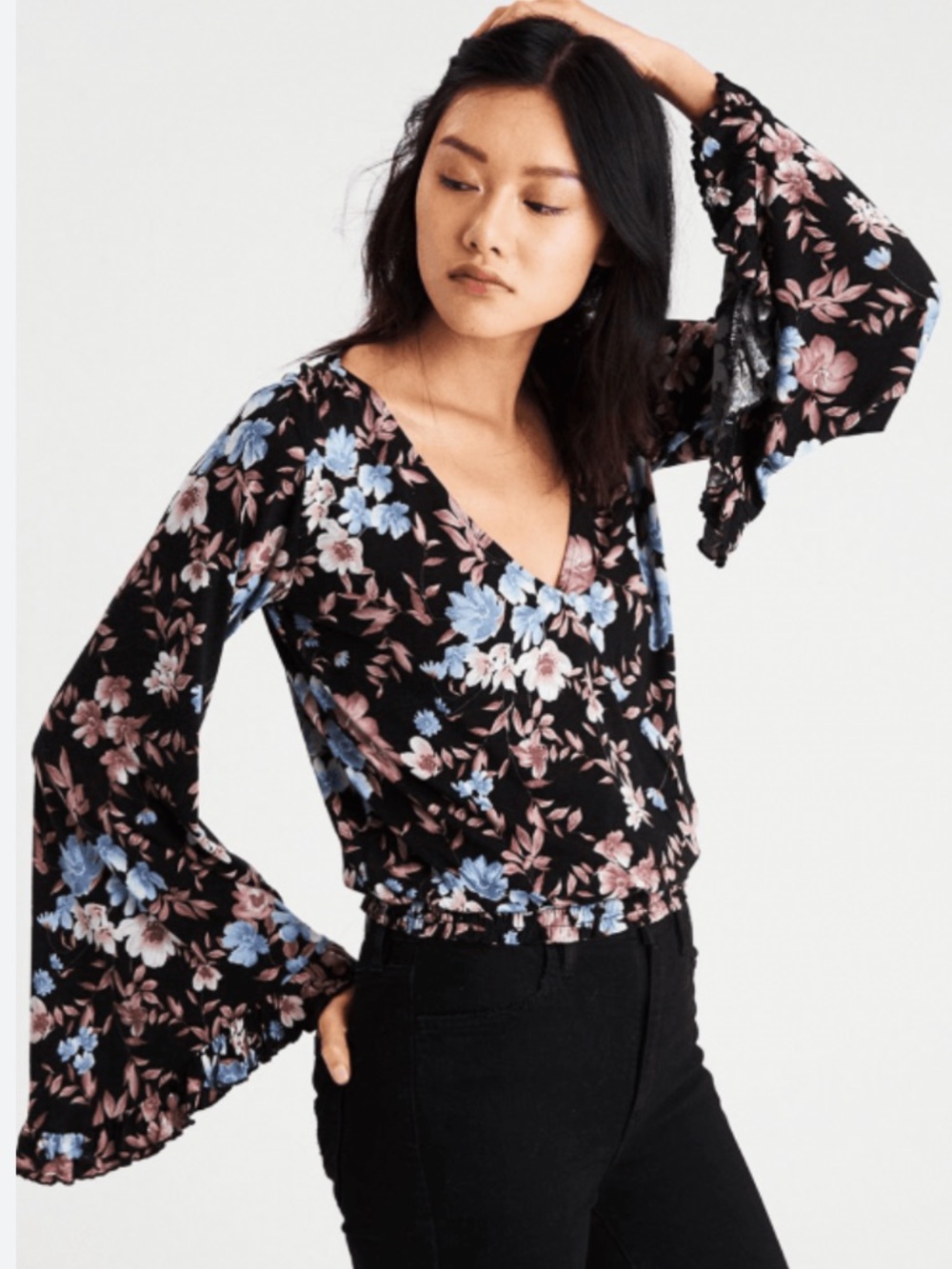 American Eagle Floral Bell Sleeve Blouse